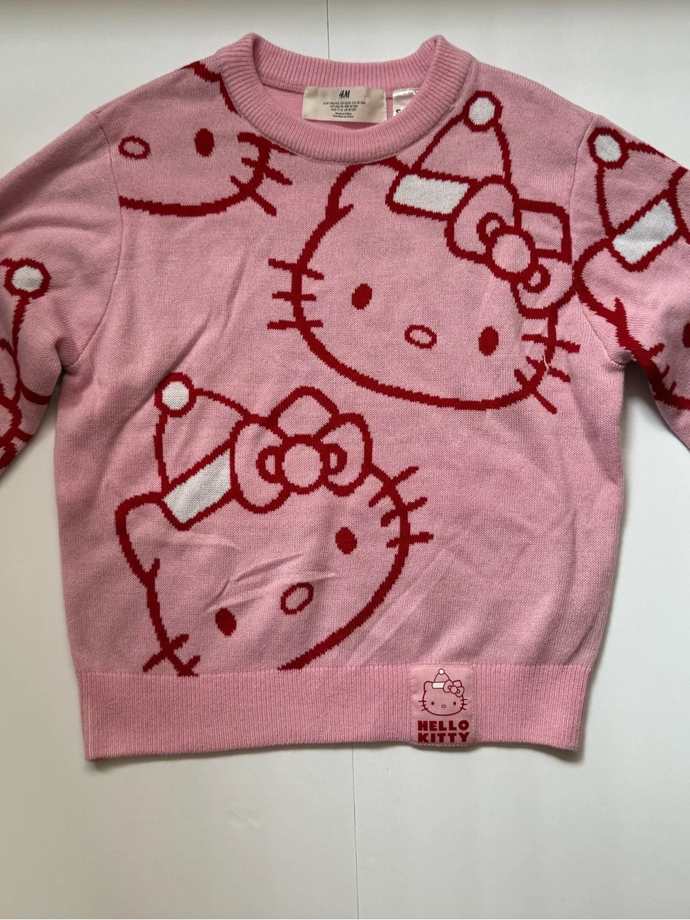 H&M Hello Kitty Sanrio Pink Knit Sweater Girls Size 12/14 Holiday Crewneck